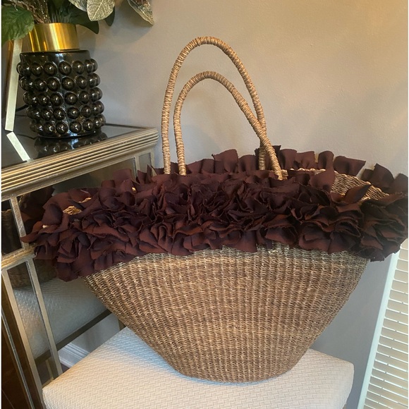 Handbags - NWOT Straw Tote - Gorgeous Oversized with Chocolate Brown Ruffled Trim
